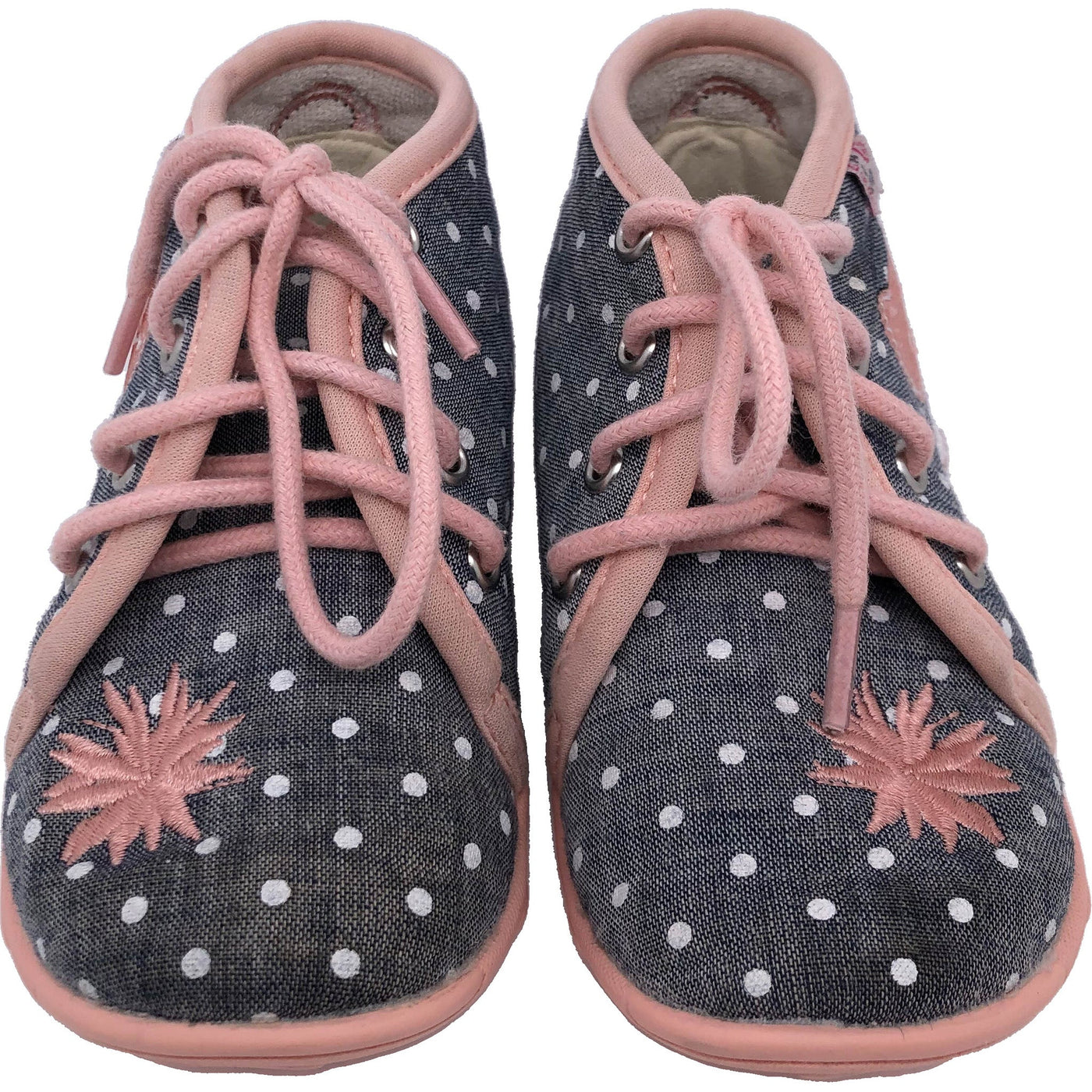 Chaussons de seconde main pour bébé fille  - photo face